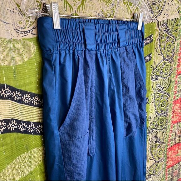 🚨FINAL OFFER Nike Blue Windrunner Workout Pants Size Small - Picture 6 of 15